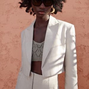 Zara sold out crop blazer